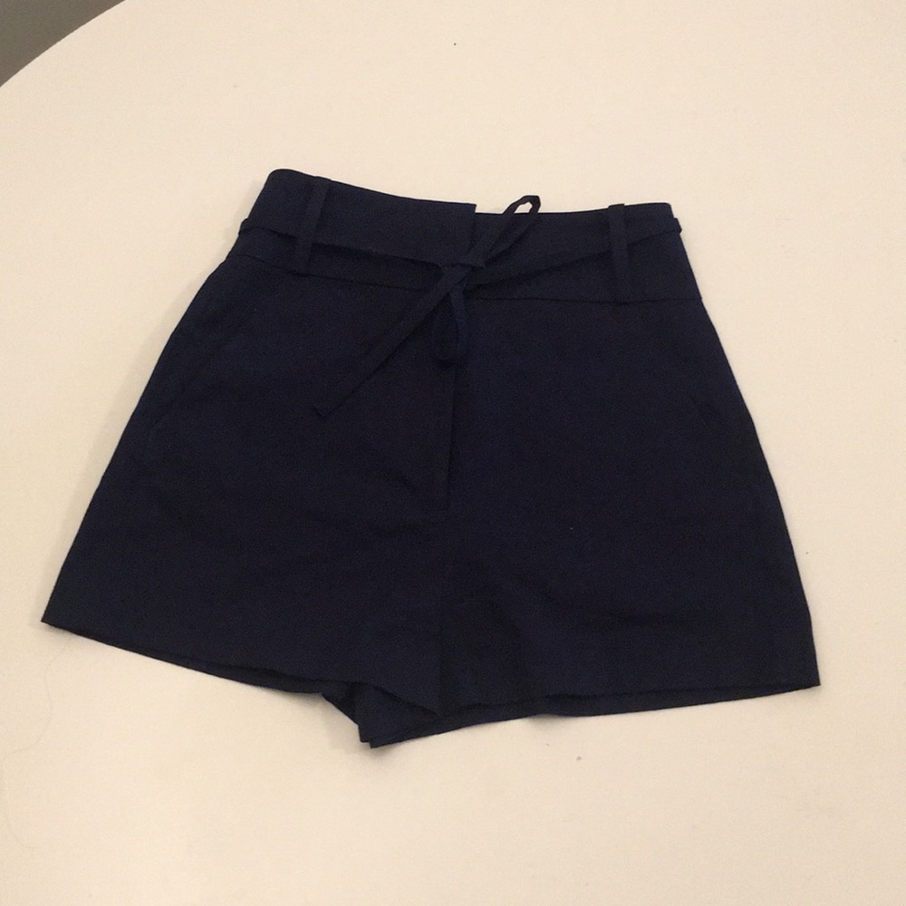 &Other Stories shorts